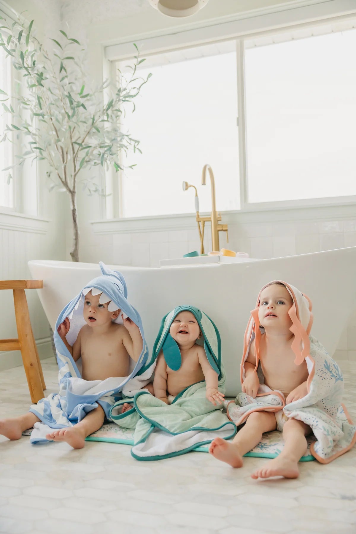 COPPER PEARL | Character Hooded Towel