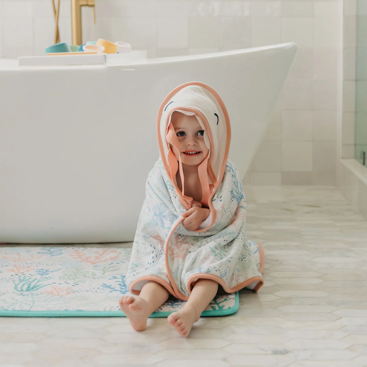COPPER PEARL | Character Hooded Towel