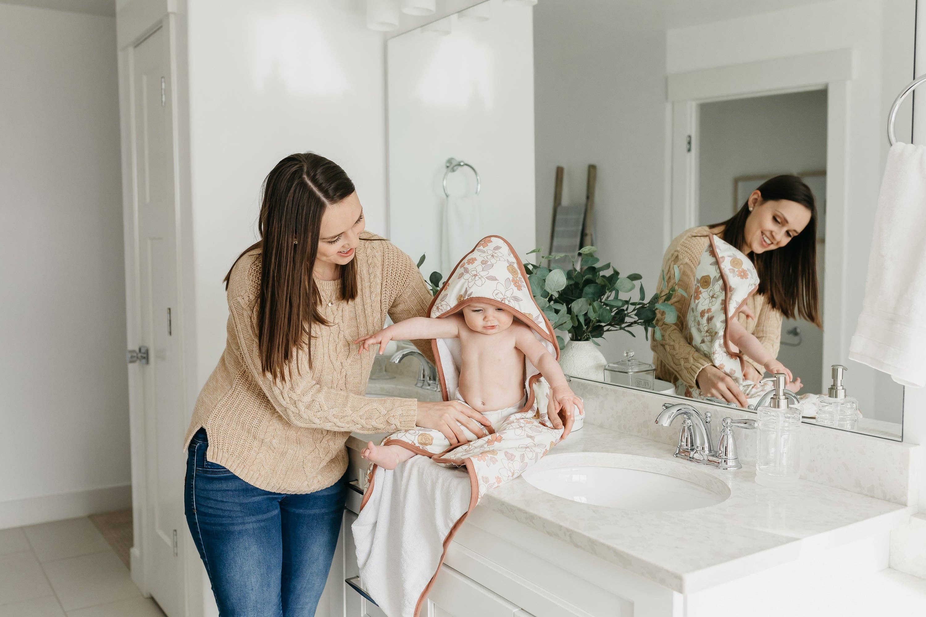 Copper Pearl Premium Baby Knit Hooded Towel - Ferra