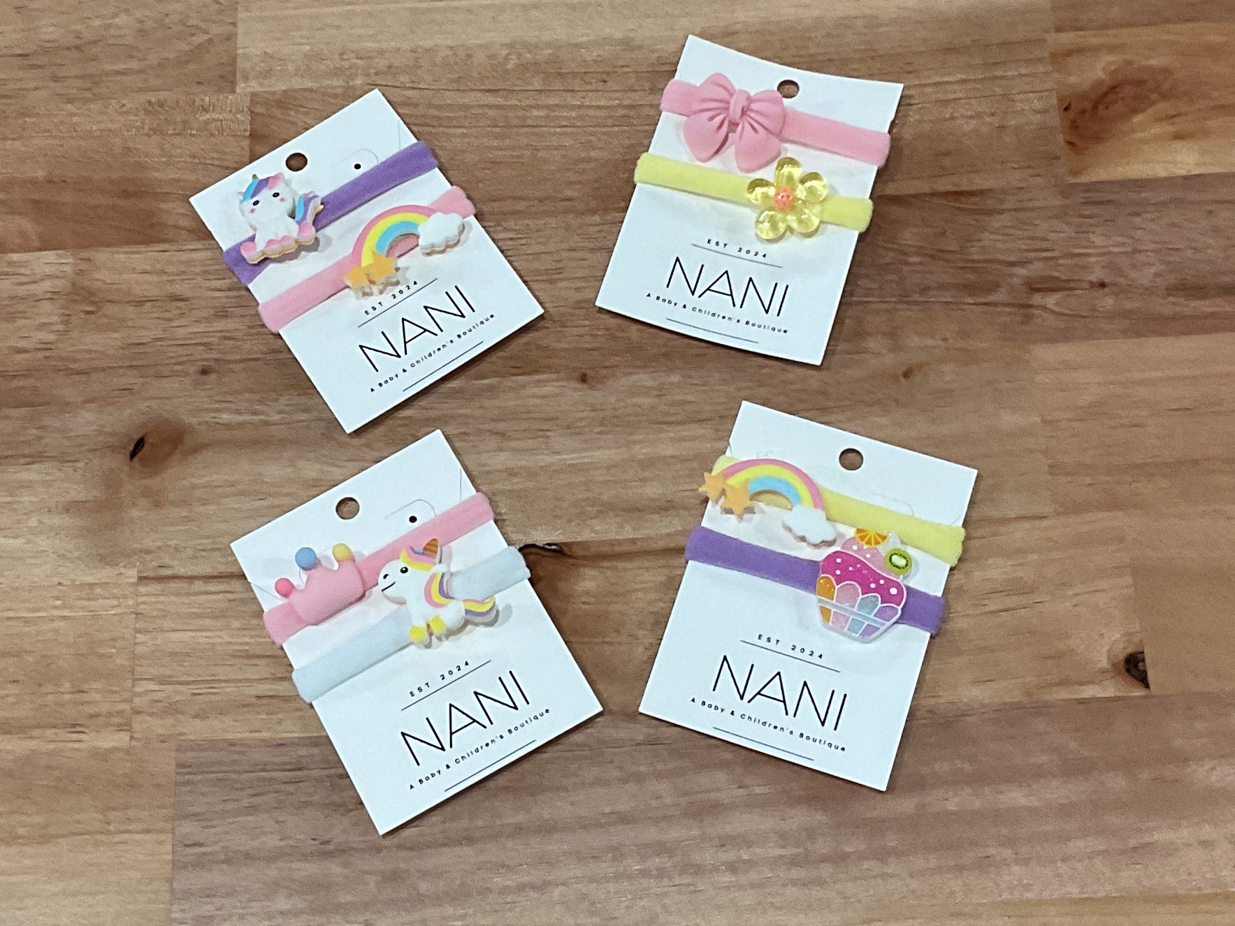 Assorted hair accessories