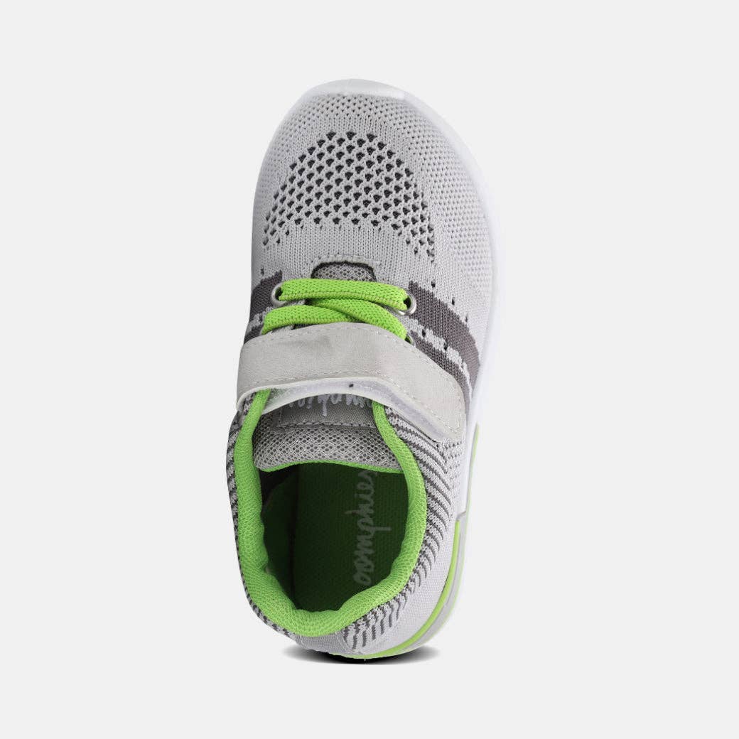 Wynn Boys Hook & Loop Sneaker