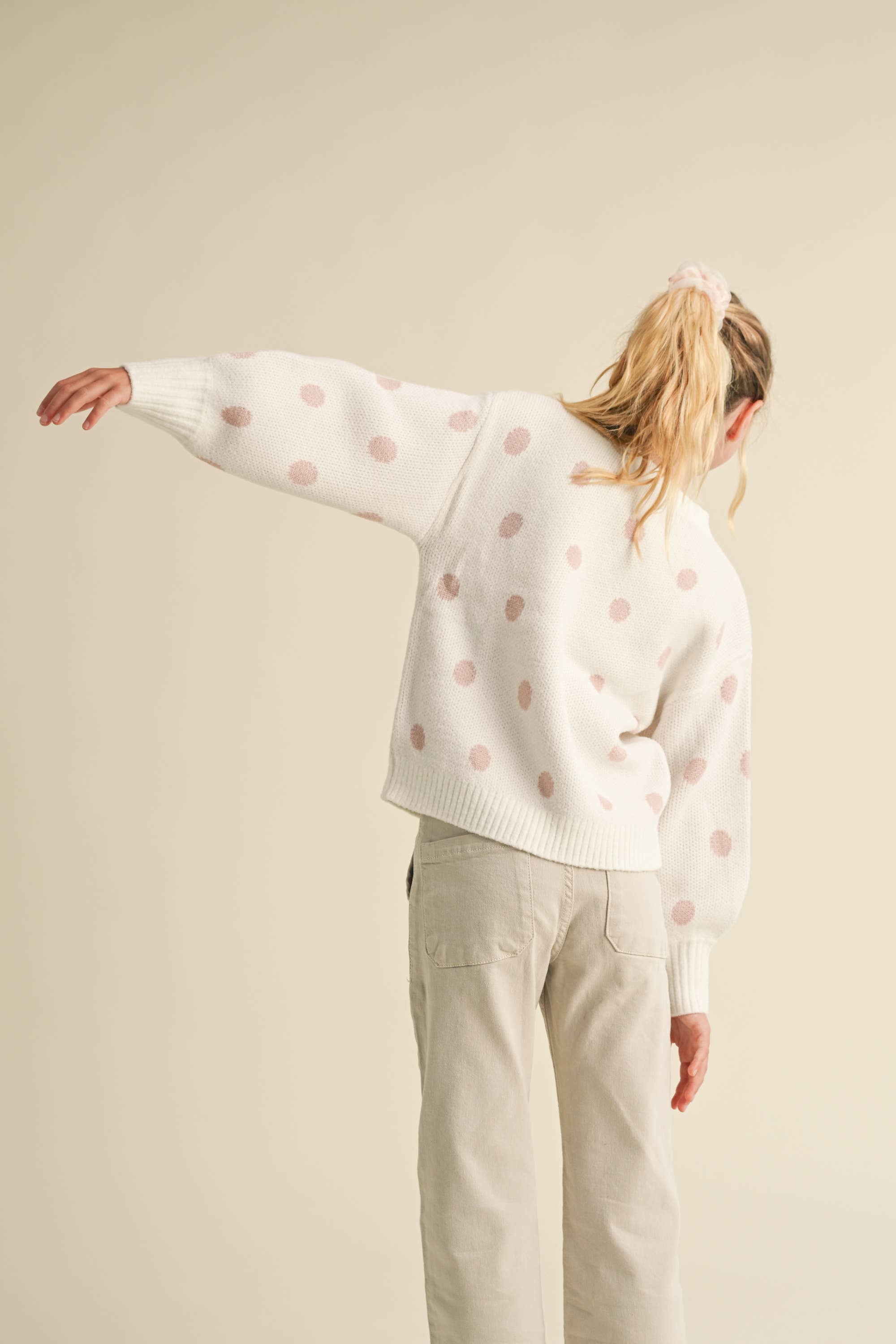 TWEEN KIDS GIRLS CREW NECK SWEATER  (7-14)