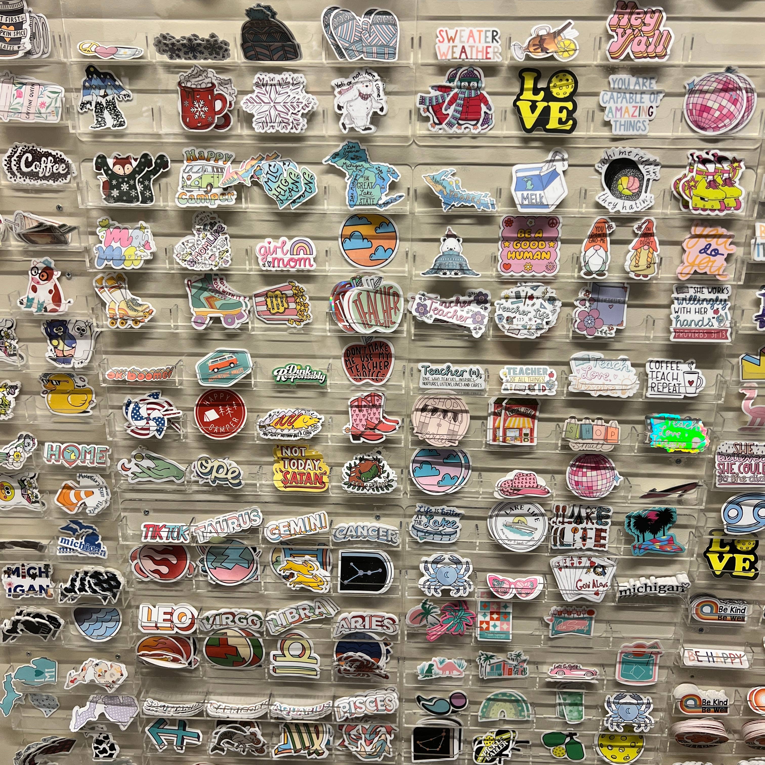 16 Pocket Wall Sticker Display