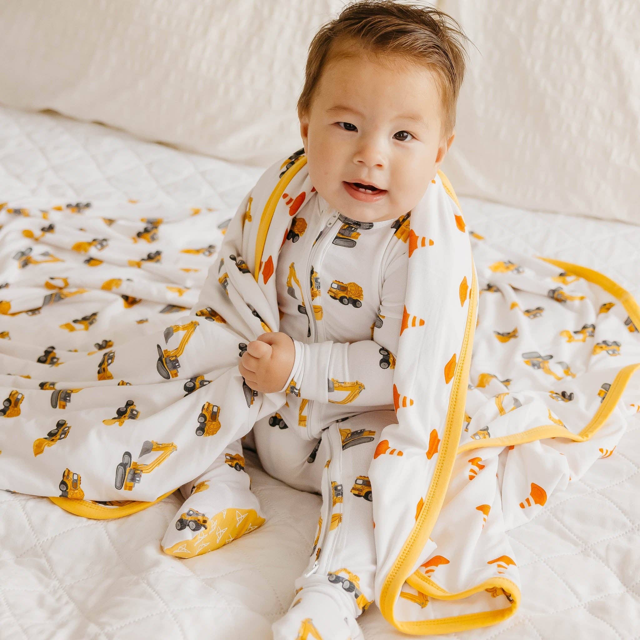 Bamboo Three-Layer Quilt - Dozer