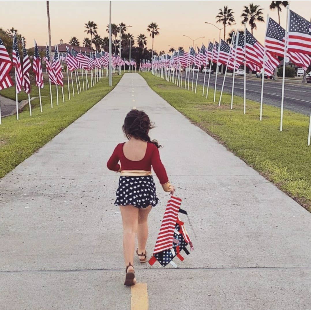 USA Flag Military Taggy Comfort Crinkle Tag Square Toy