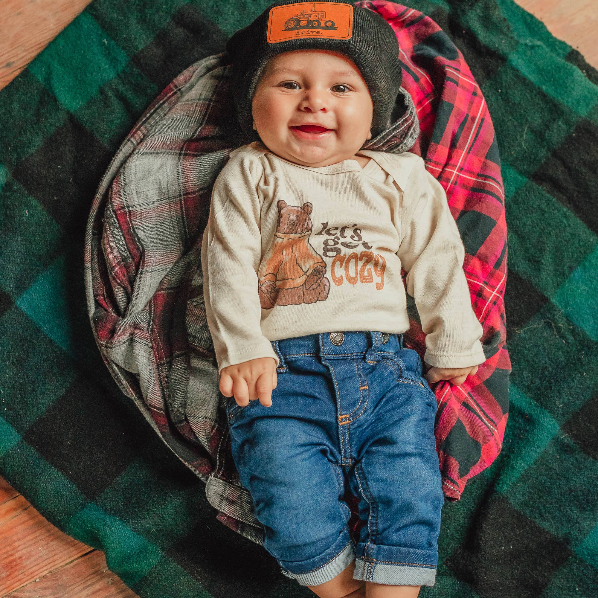 "Let's get cozy" Woodland Bear Soft Winter Baby Clothing