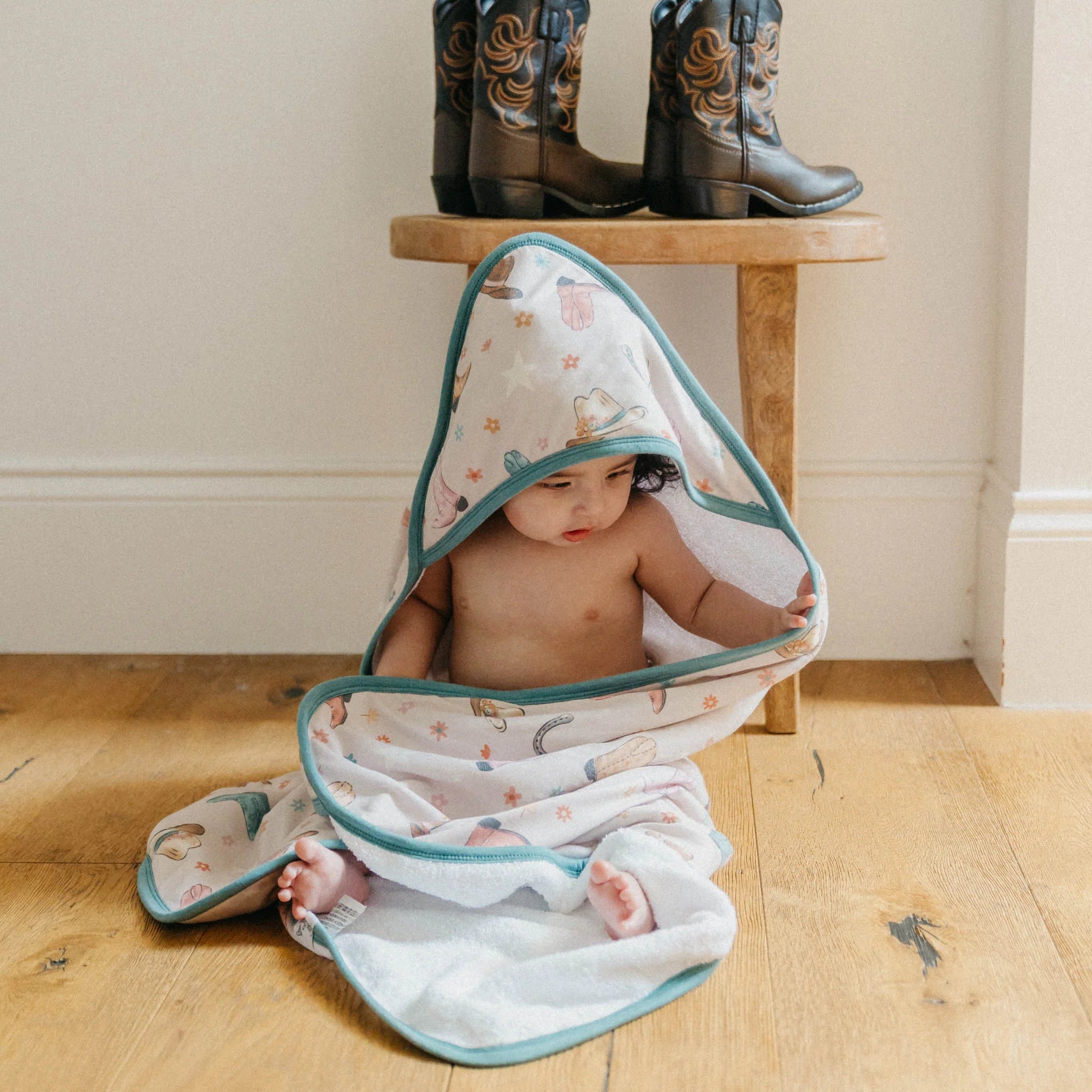 COPPER PEARL |  Cheyenne Hooded Towel