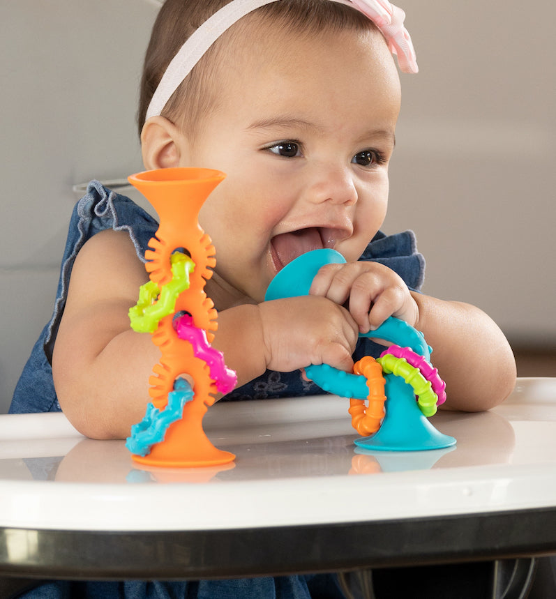 Pip squigz loops