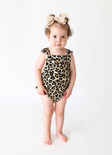 POSH PEANUT | Lana Leopard Basic Ruffled Capsleeve Bubble Romper -0/3M