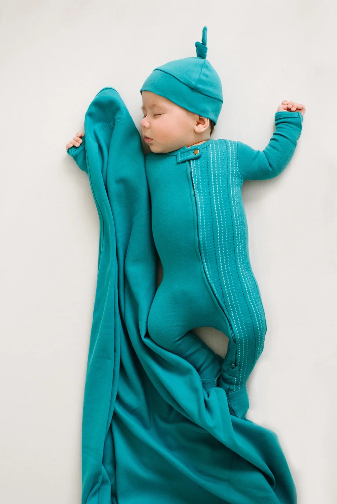 Embroidered Zipper Footie Teal Dash