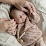 MUSHIE | Silicone Pacifier Clip