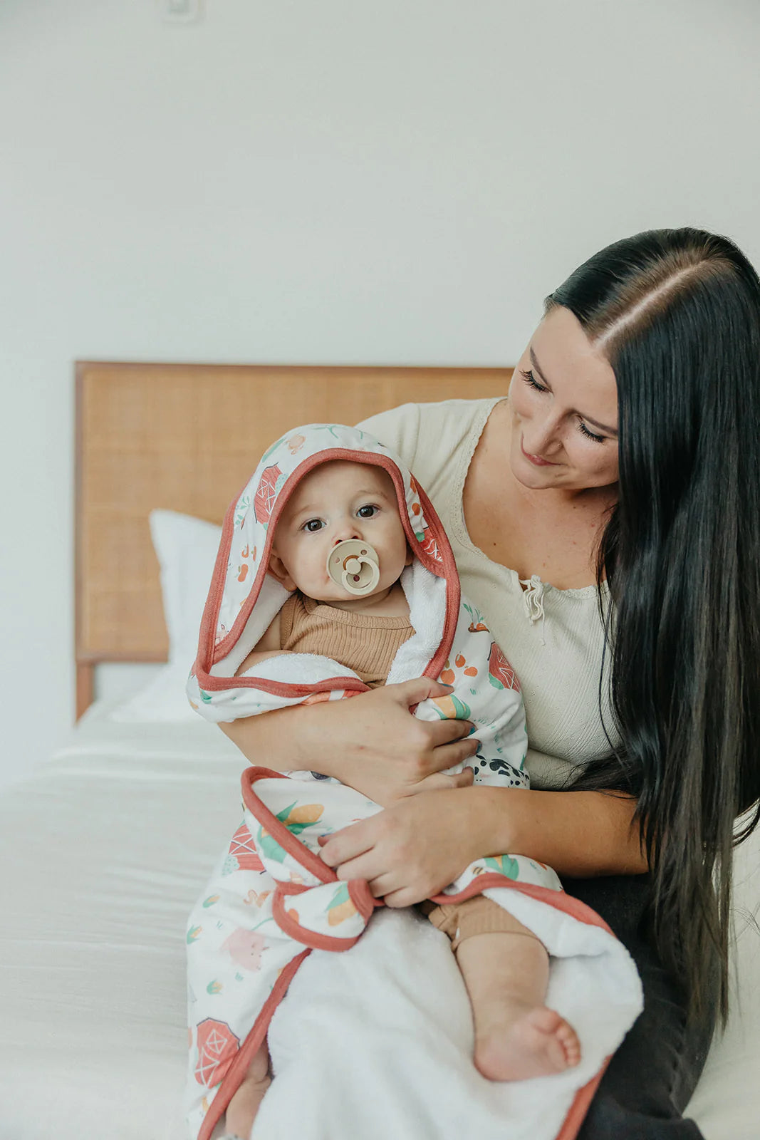 COPPER PEARL | Farmstead Hooded Towel
