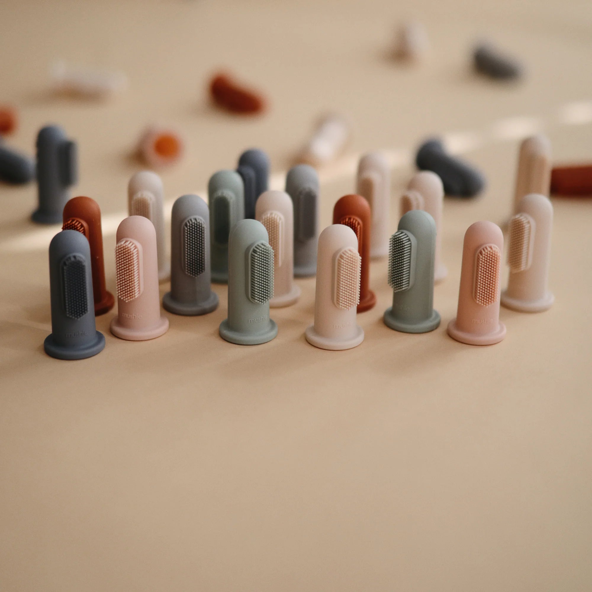 MUSHIE | Finger Toothbrush
